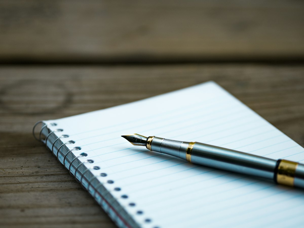 How to Use AI for Journaling Without Handing Over Your Judgment